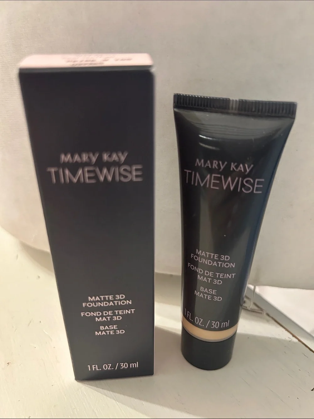 Mary Kay TimeWise Matte 3D Beige Foundation in a 1 fl. oz. (30 ml) size.